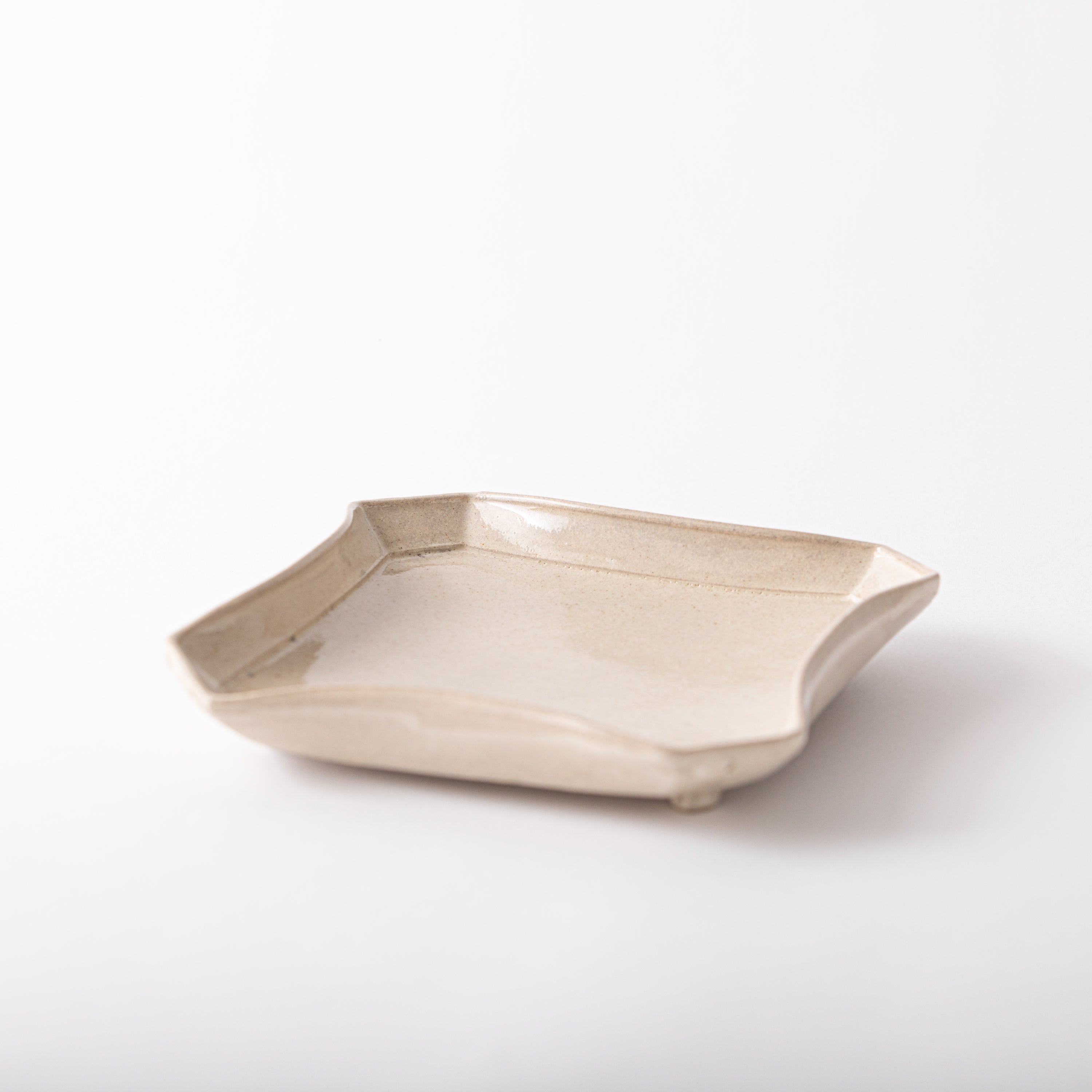 三藤るい – MON Online Store