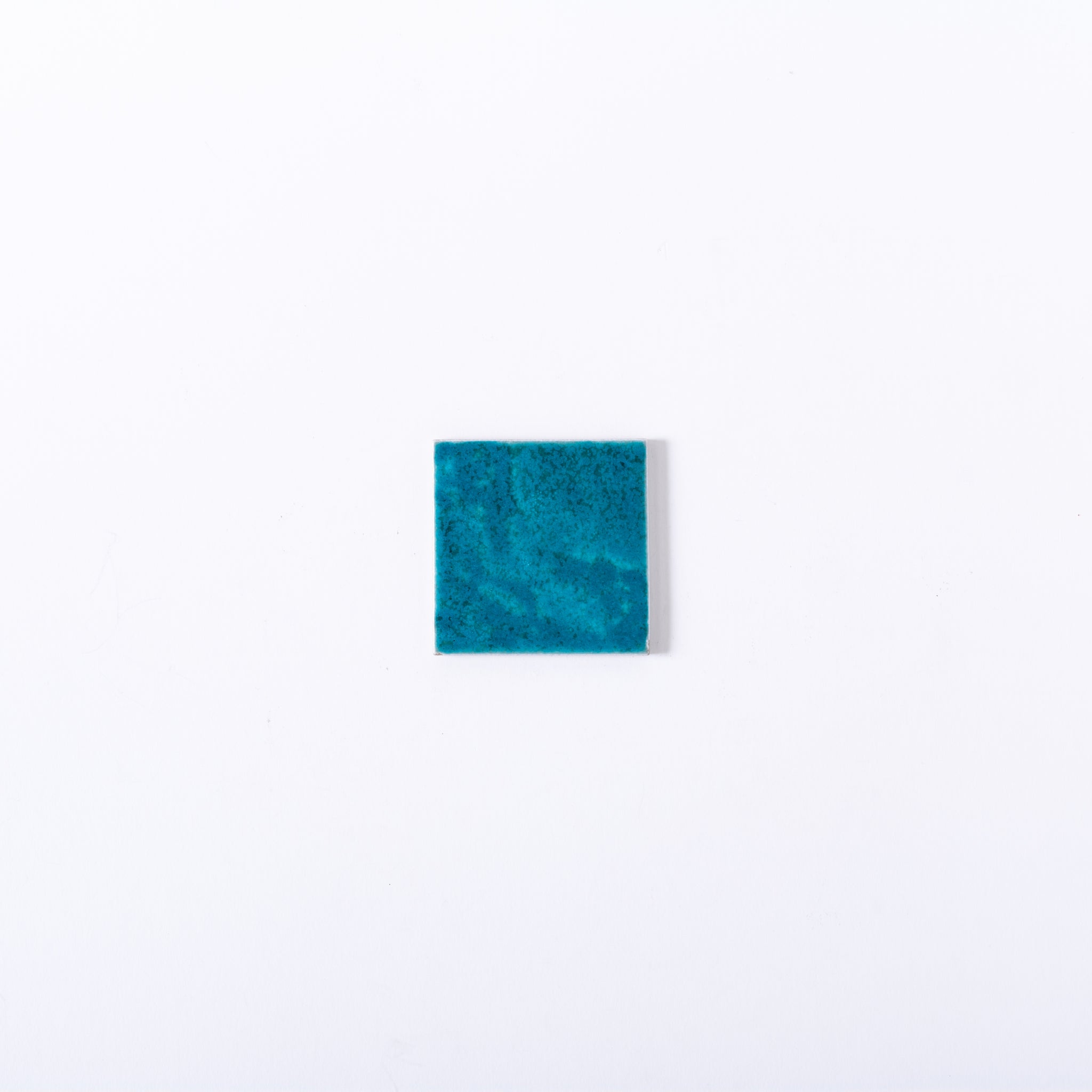 Square Small Thin Tile｜TILE KIOSK