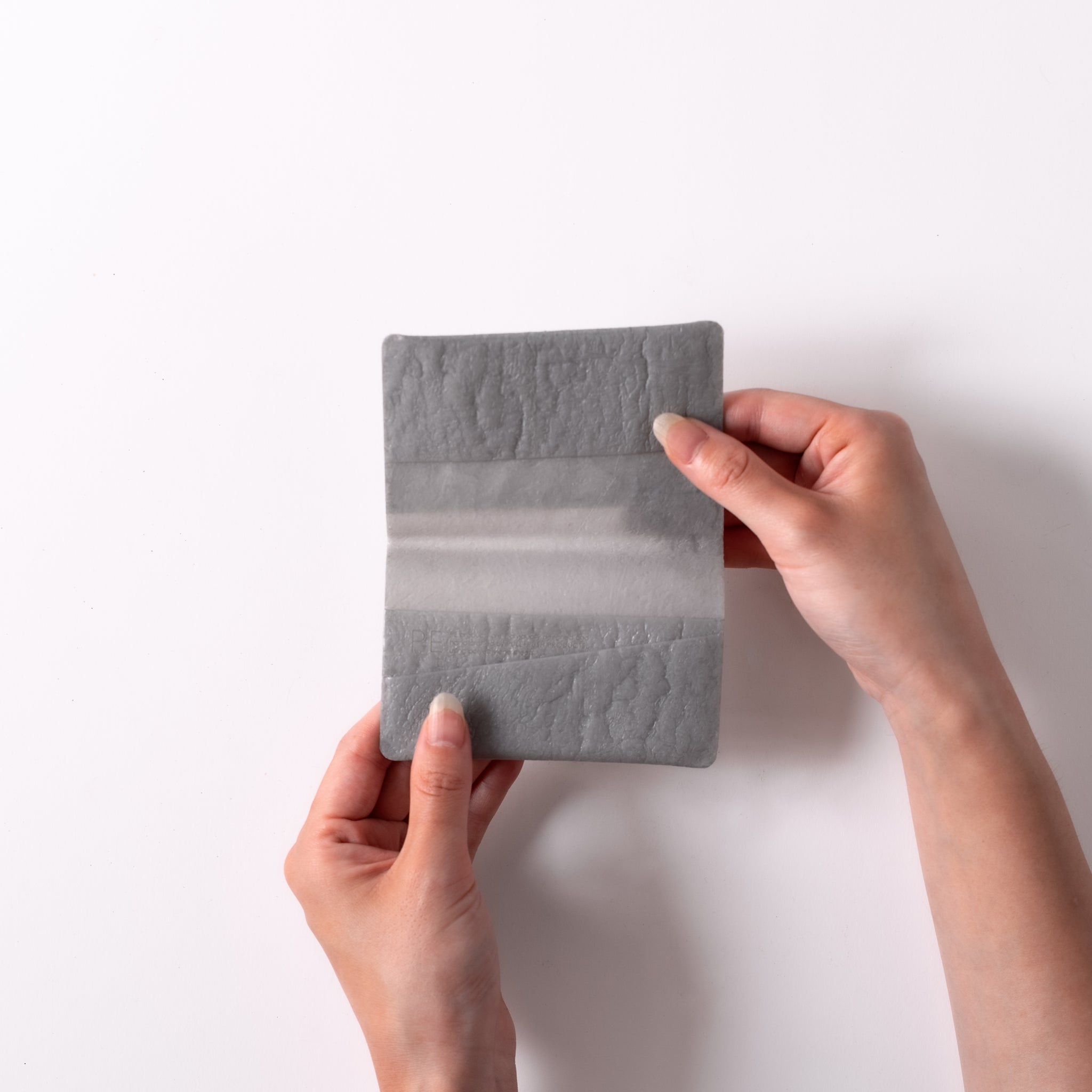 PE CARD CASE｜Pull Push Products.