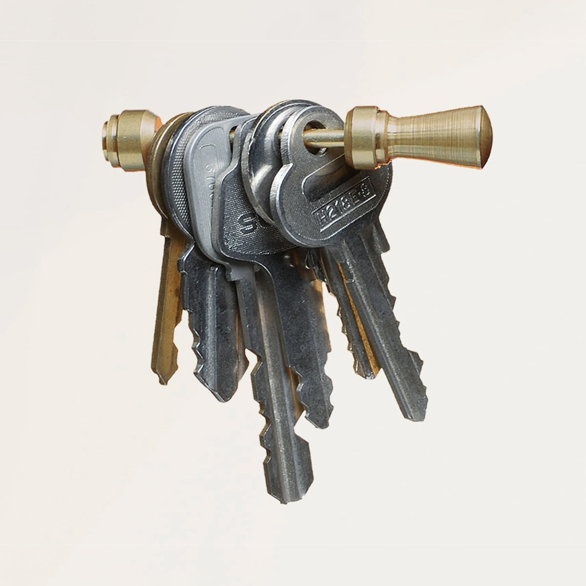 トールトーテムキーホルダー – MON Online Store
